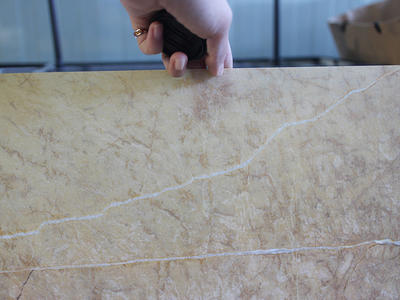 Super Thin Technology 1-1.5mm Gold Natural Marble Tile Customized